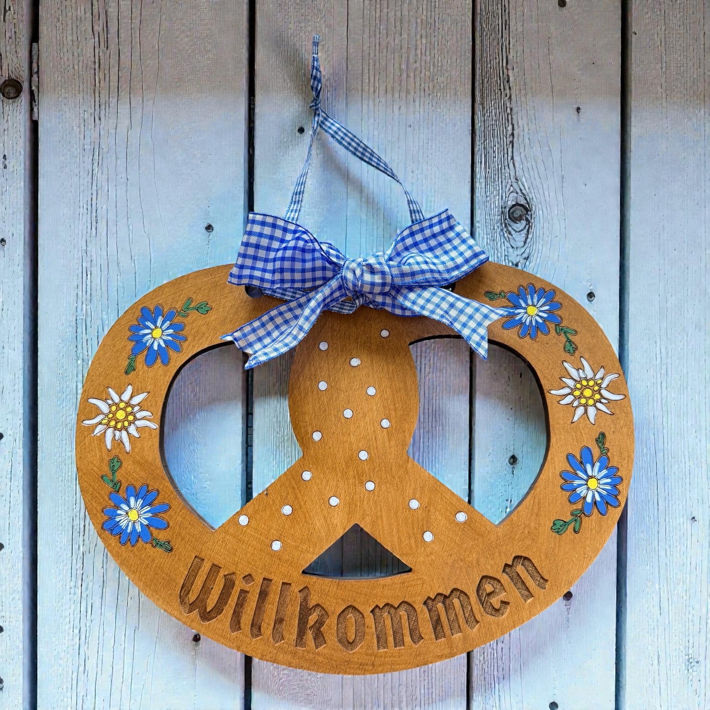 Personalized Pretzel Welcome Sign – German Home Decor – 29 cm Wood Sign